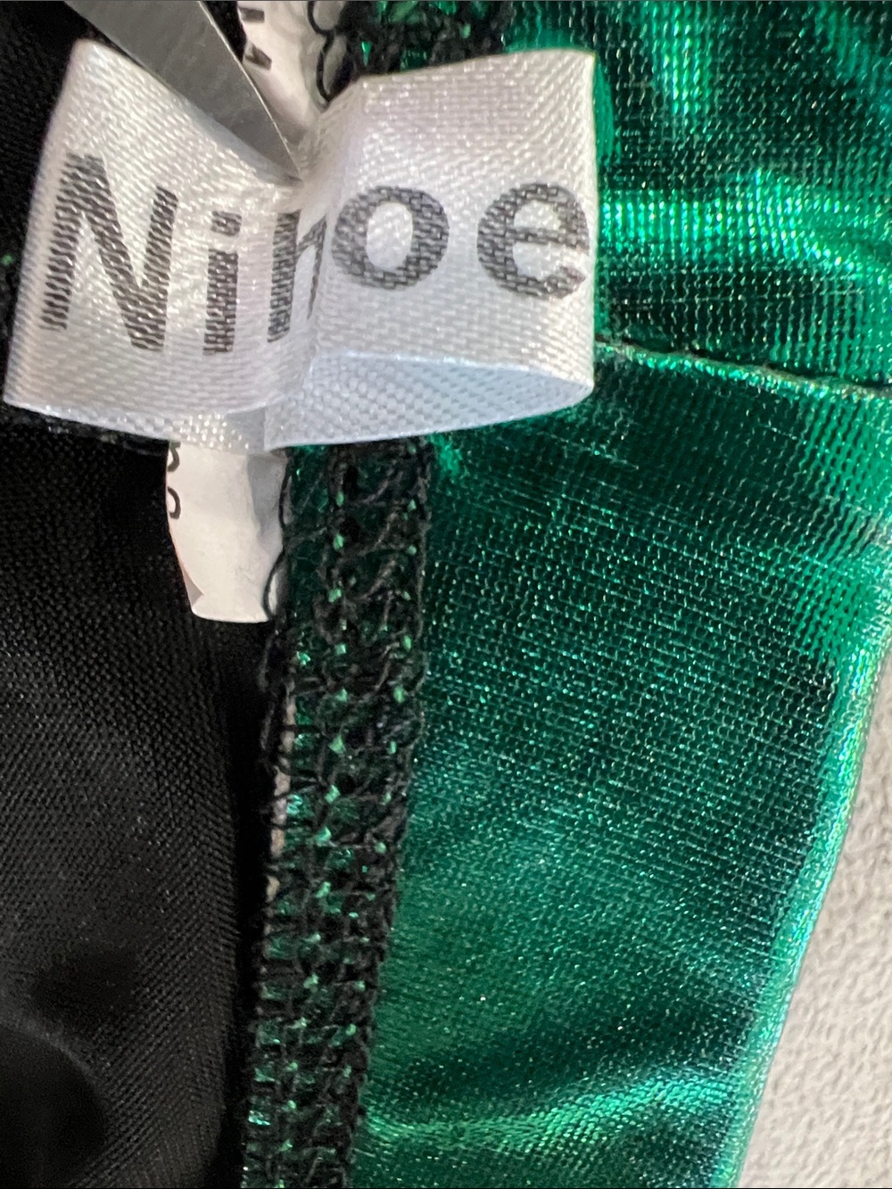 Nihoe Metallic Emerald Green Shorts SMALL - Picture 5 of 6